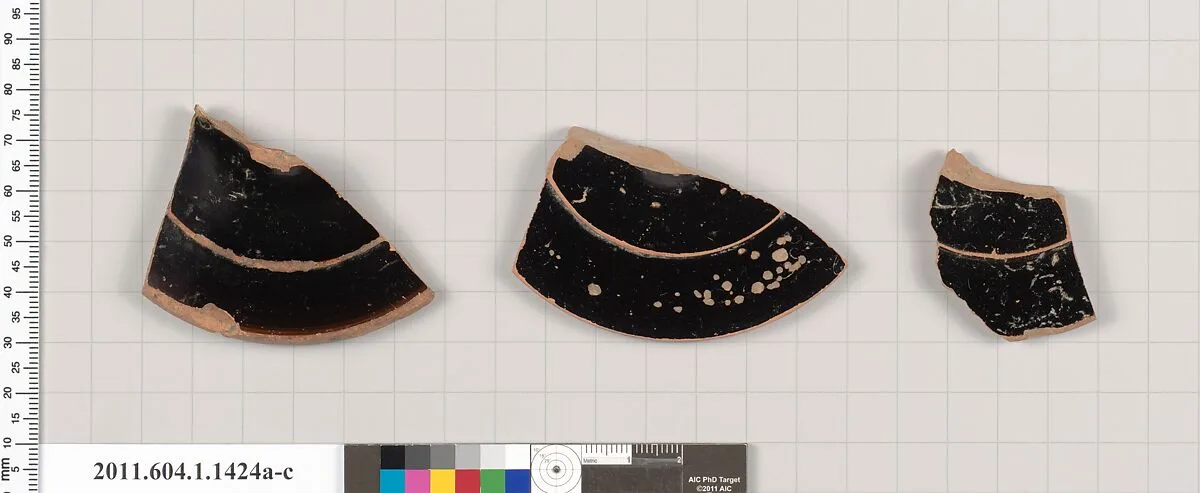 Terracotta fragments of kylikes (drinking cups) — Unknown