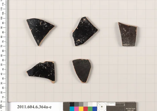 Terracotta fragments of closed shapes