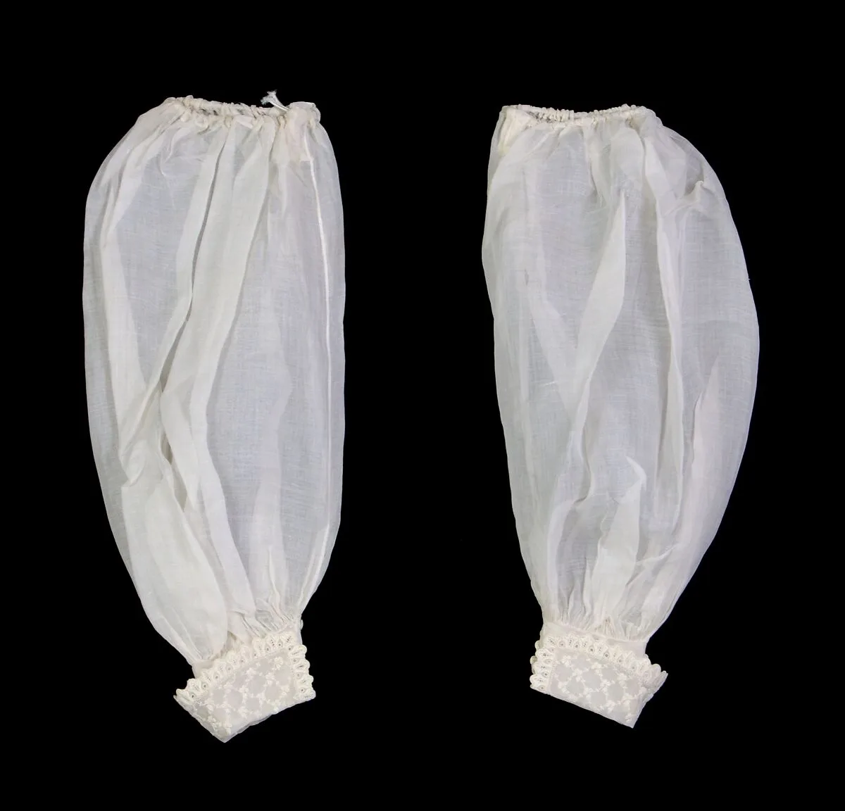 Undersleeves — Unknown