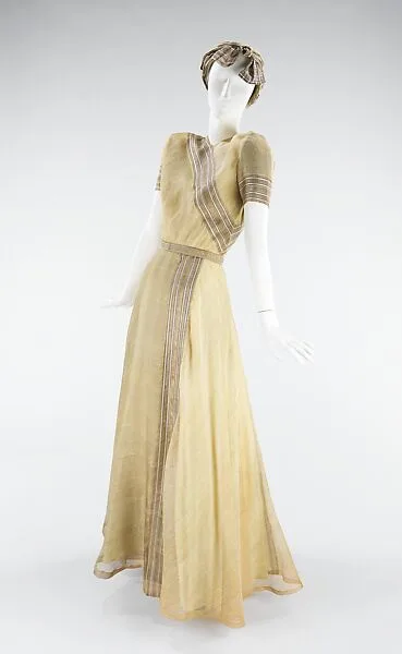 Evening dress — Mainbocher|Mainbocher|Germaine Vittu