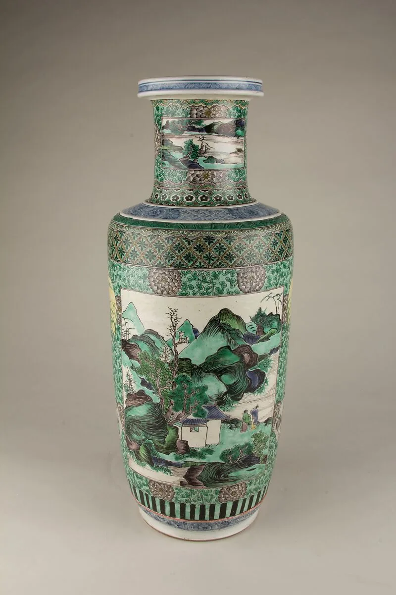 清康熙 景德鎮窯五彩山水棒槌瓶|Vase with landscape scenes — Unknown