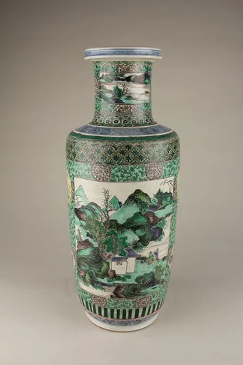 清康熙 景德鎮窯五彩山水棒槌瓶|Vase with landscape scenes