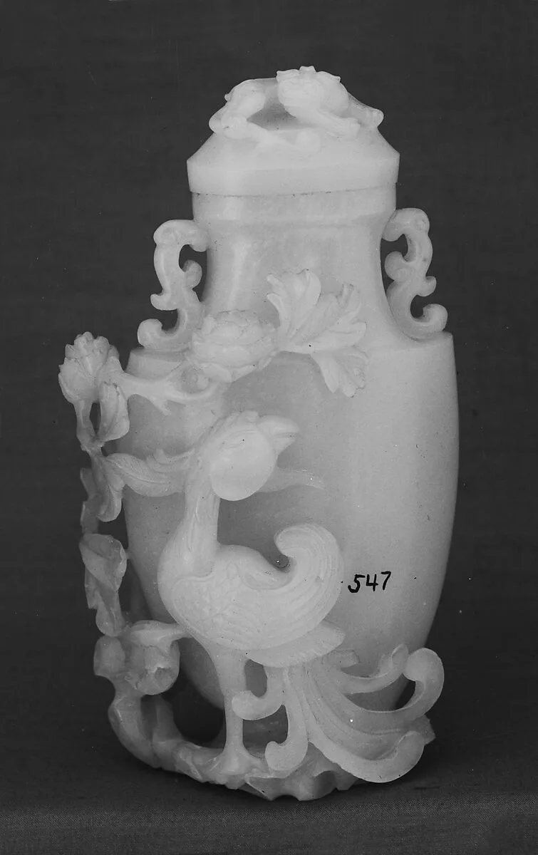 清中期 白玉鳳紋瓶|Covered vase with phoenix — Unknown