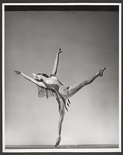 [Maria Tallchief in Orpheus]