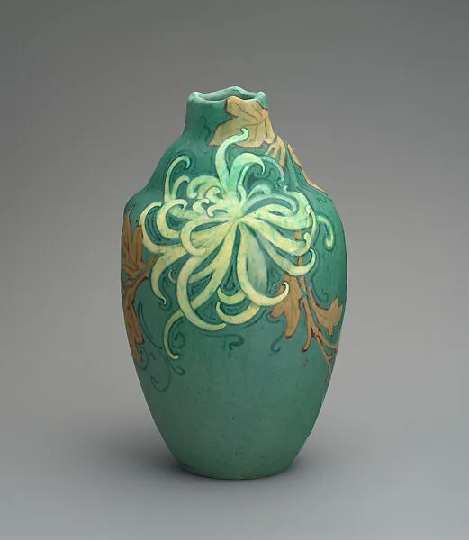 Vase with spider chrysanthemums — Edmond Lachenal|Emile Decoeur