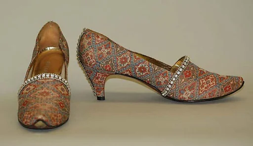 Evening shoes