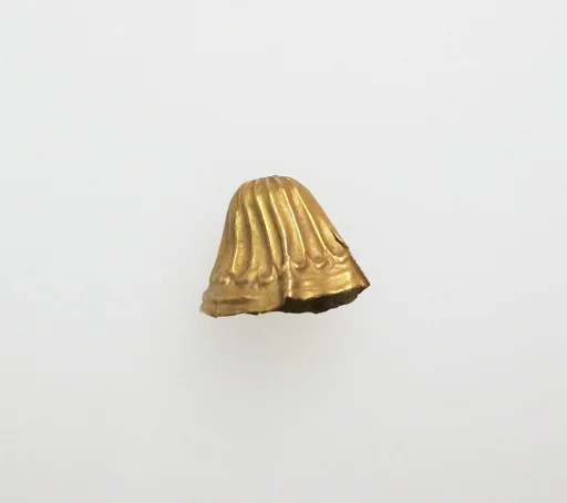 Bead ornament, bell-shaped