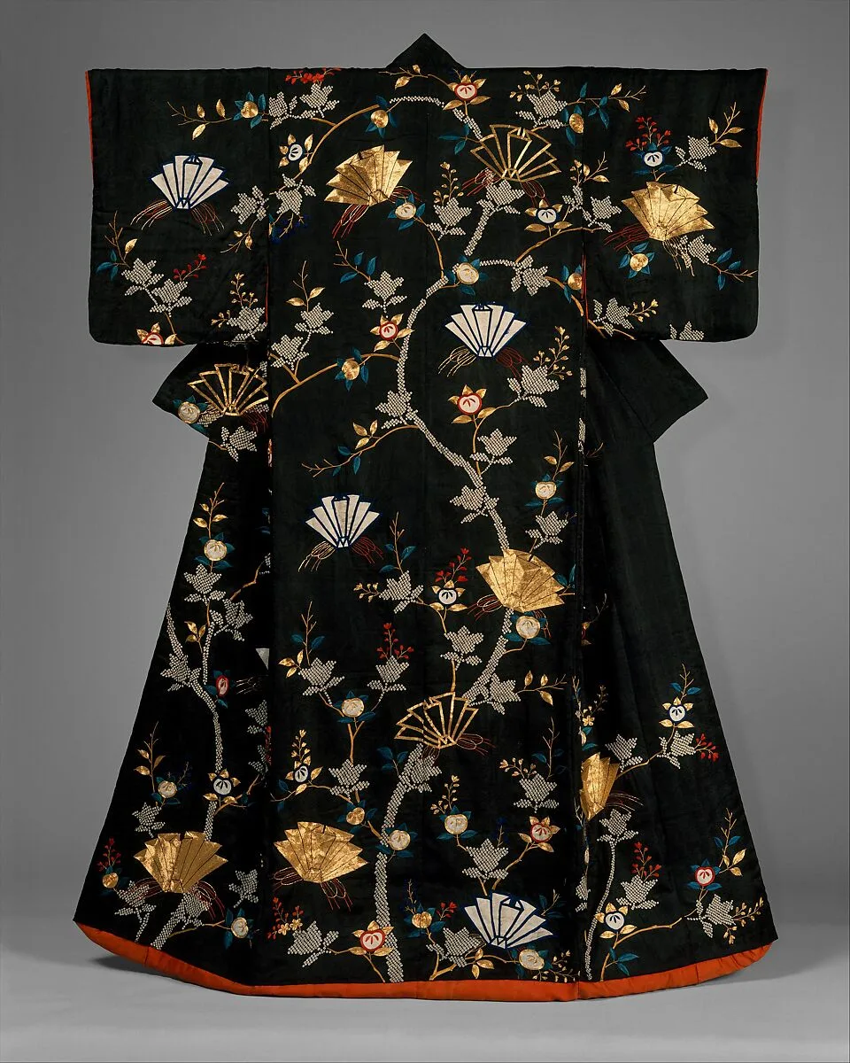 黒綸子地橘蝶熨斗模様打掛|Outer Robe (Uchikake) with Mandarin Oranges and Folded-Paper Butterflies — Unknown