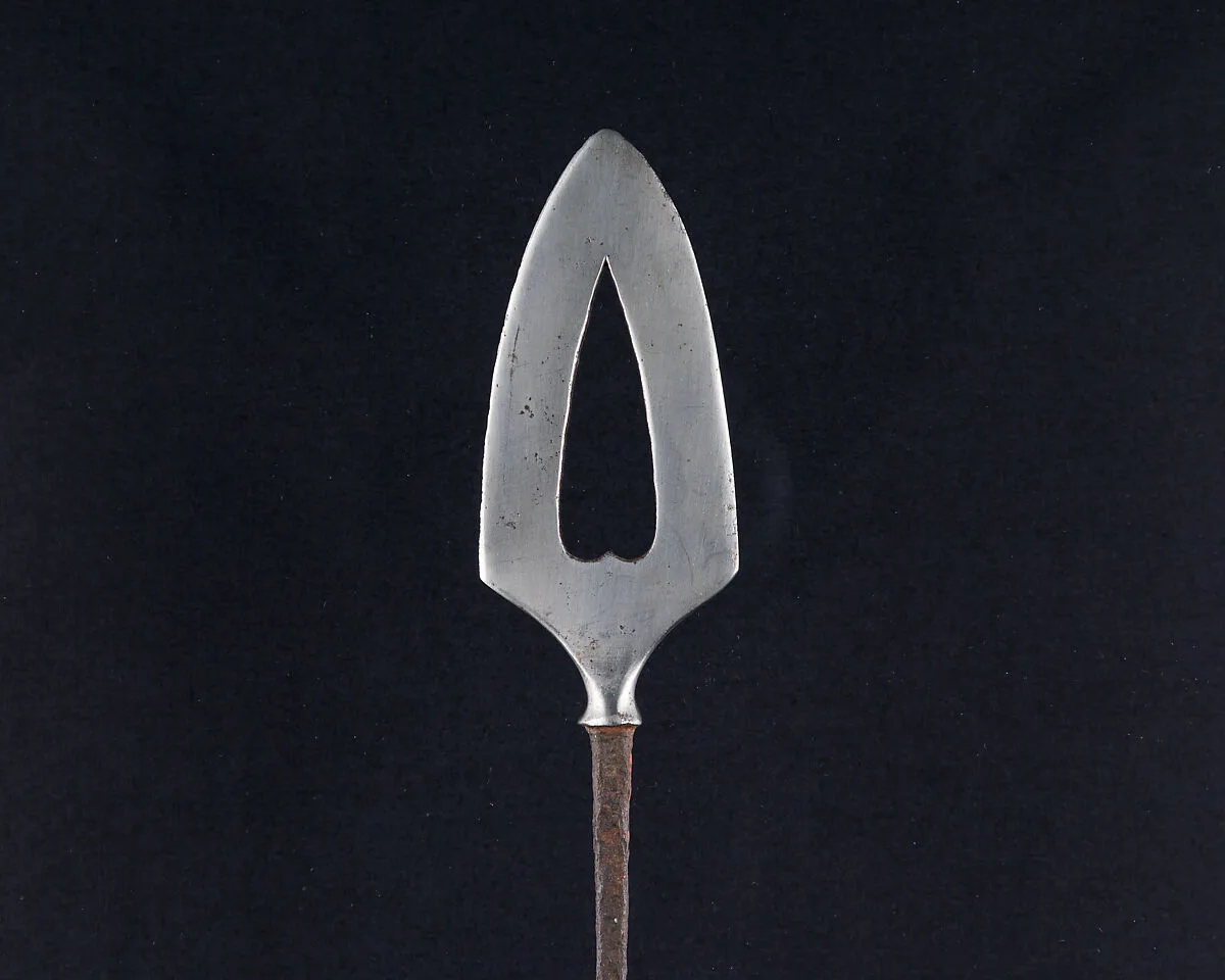 Arrowhead (<i>Yanone</i>) — Unknown