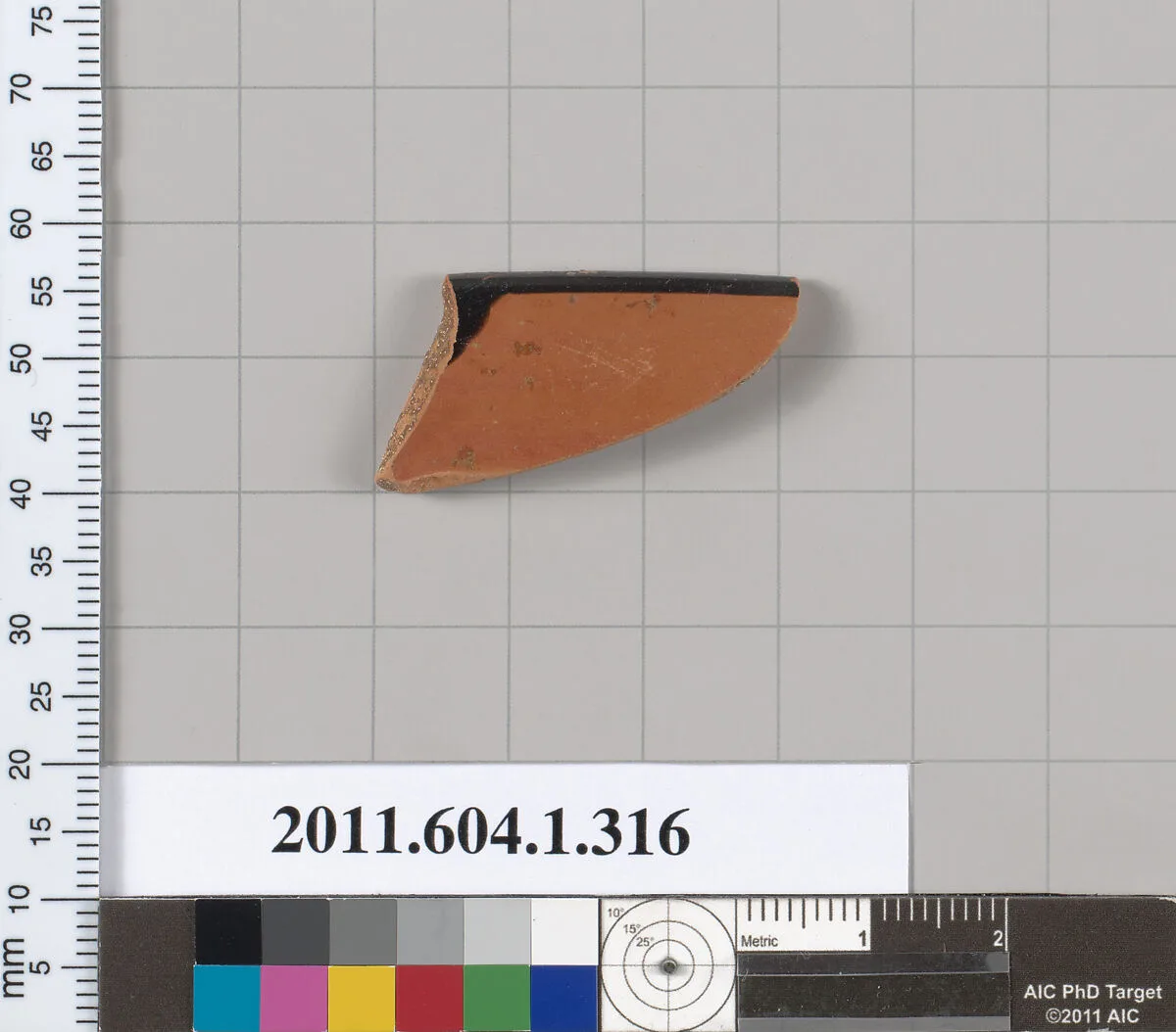Terracotta rim fragment of a kylix (drinking cup) — Unknown