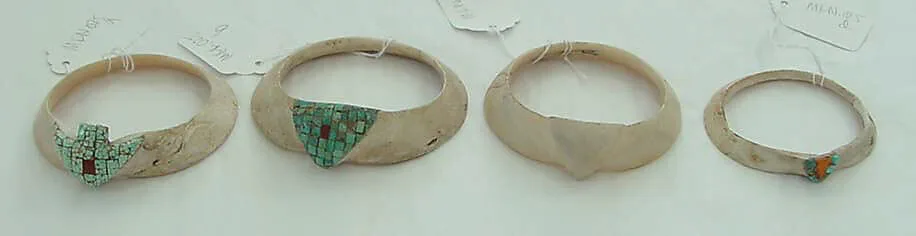 Jewelry set — Unknown