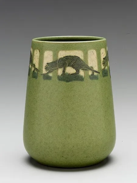 Vase — Arthur Irwin Hennessey|Marblehead Pottery|Sarah Tutt