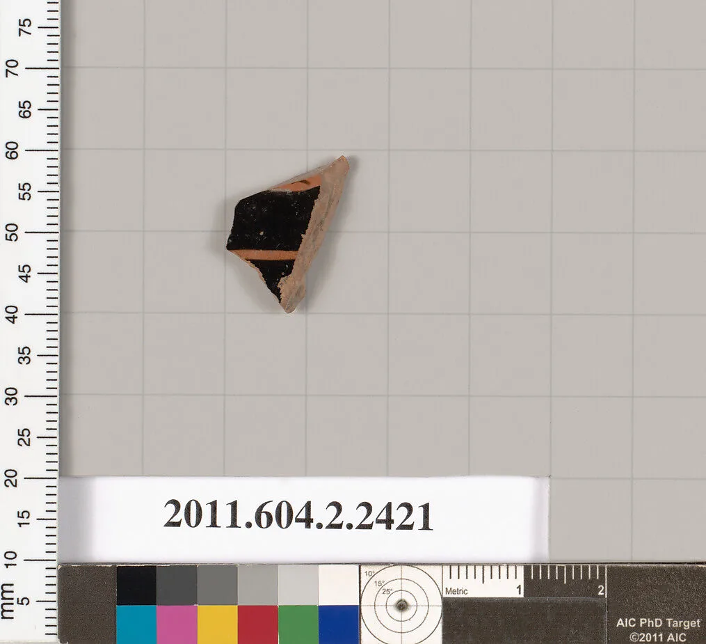 Terracotta fragment of an undetermined shape — Unknown