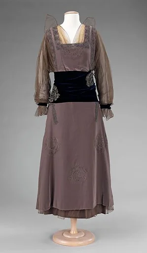 Evening dress