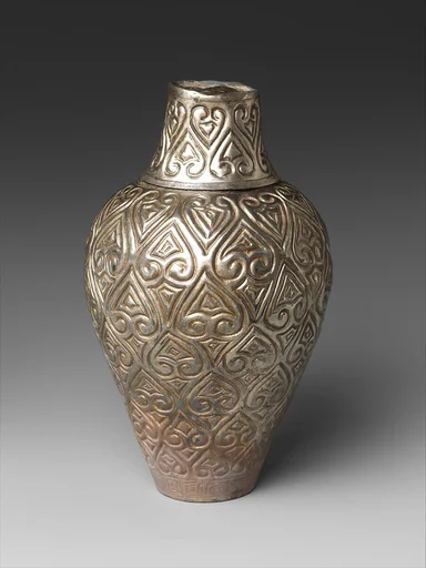 元    如意雲紋銀梅瓶|Covered bottle with cloud scrolls