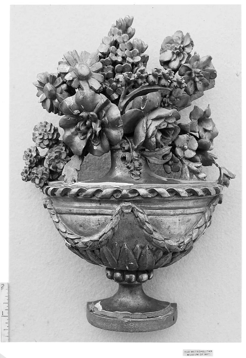 Vase with flowers — Unknown
