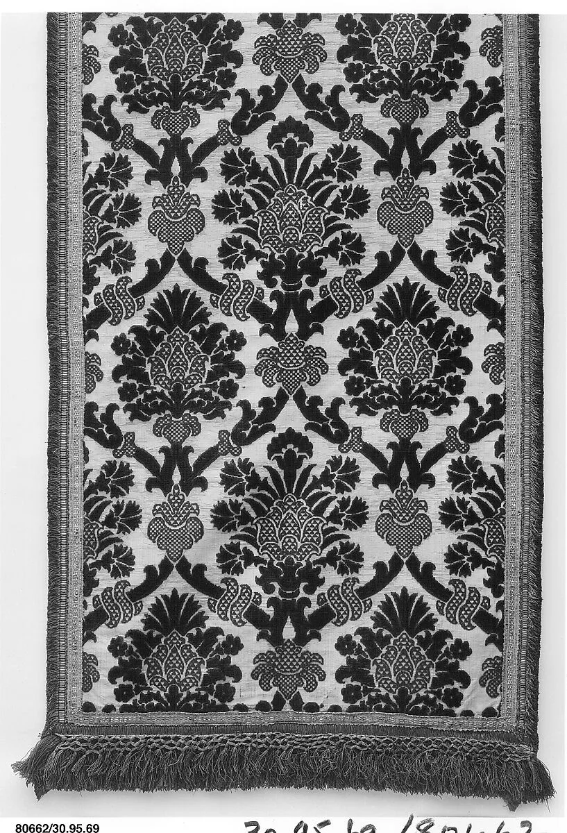 Panel of velvet — Unknown