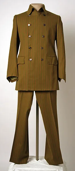 Suit — Unknown