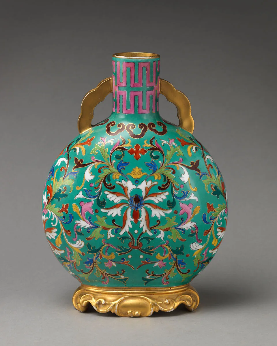 Moon flask (one of a pair) — Worcester factory
