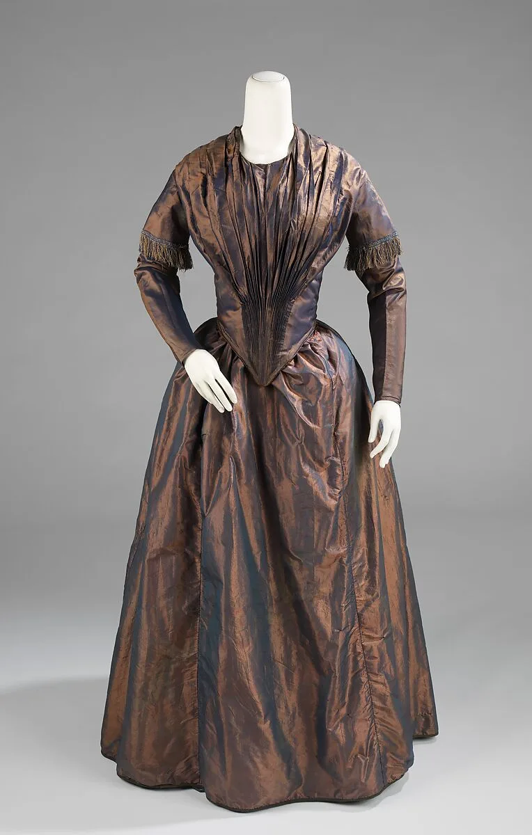 Afternoon dress — Unknown