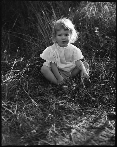 [Unidentified Girl]