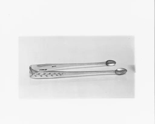 Tongs