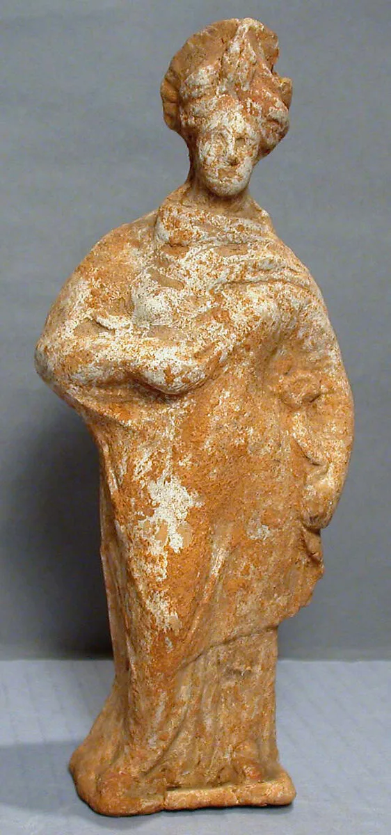 Terracotta statuette of a woman — Unknown