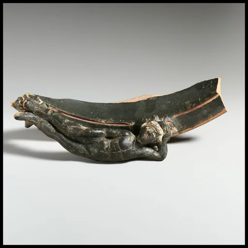 Rim fragment of a large terracotta vessel