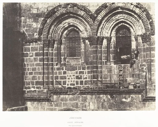 Jérusalem, Saint-Sépulcre, Partie supérieure de la façade