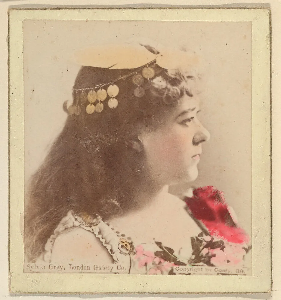 Sylvia Grey, London Gaiety Co., from the Actresses series (N246), Type 2, issued by Kinney Brothers to promote Sporting Extra Cigarettes — Kinney Brothers Tobacco Company|Conly