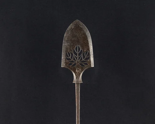 Arrowhead (<i>Yanone</i>)