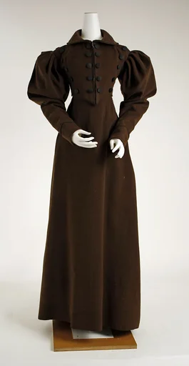 Riding habit