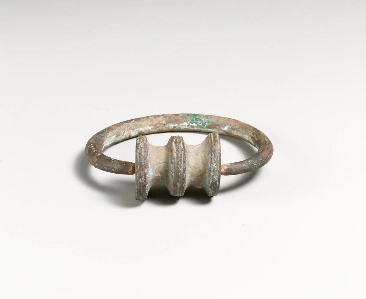 Handle of a bowl — Unknown