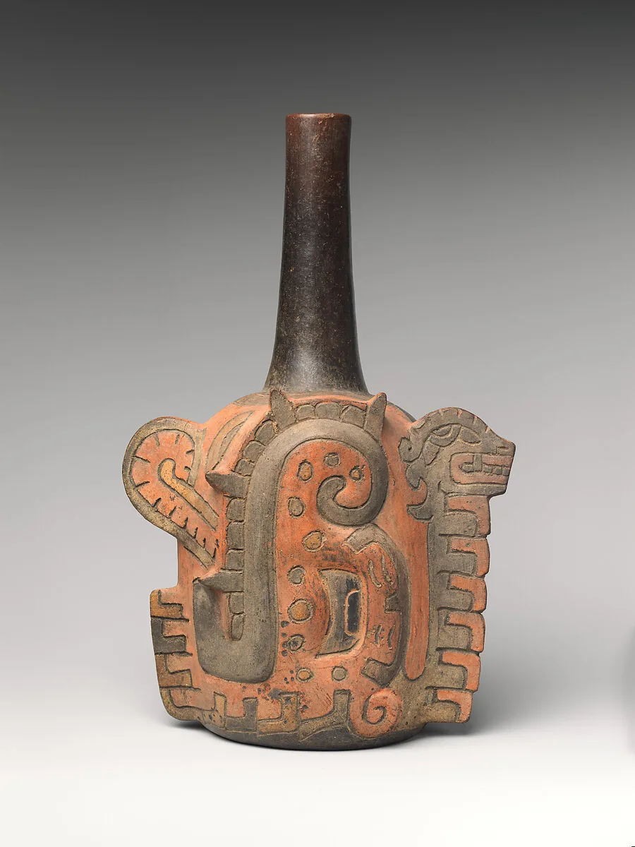 Bottle with caiman — Cupisnique artist(s)