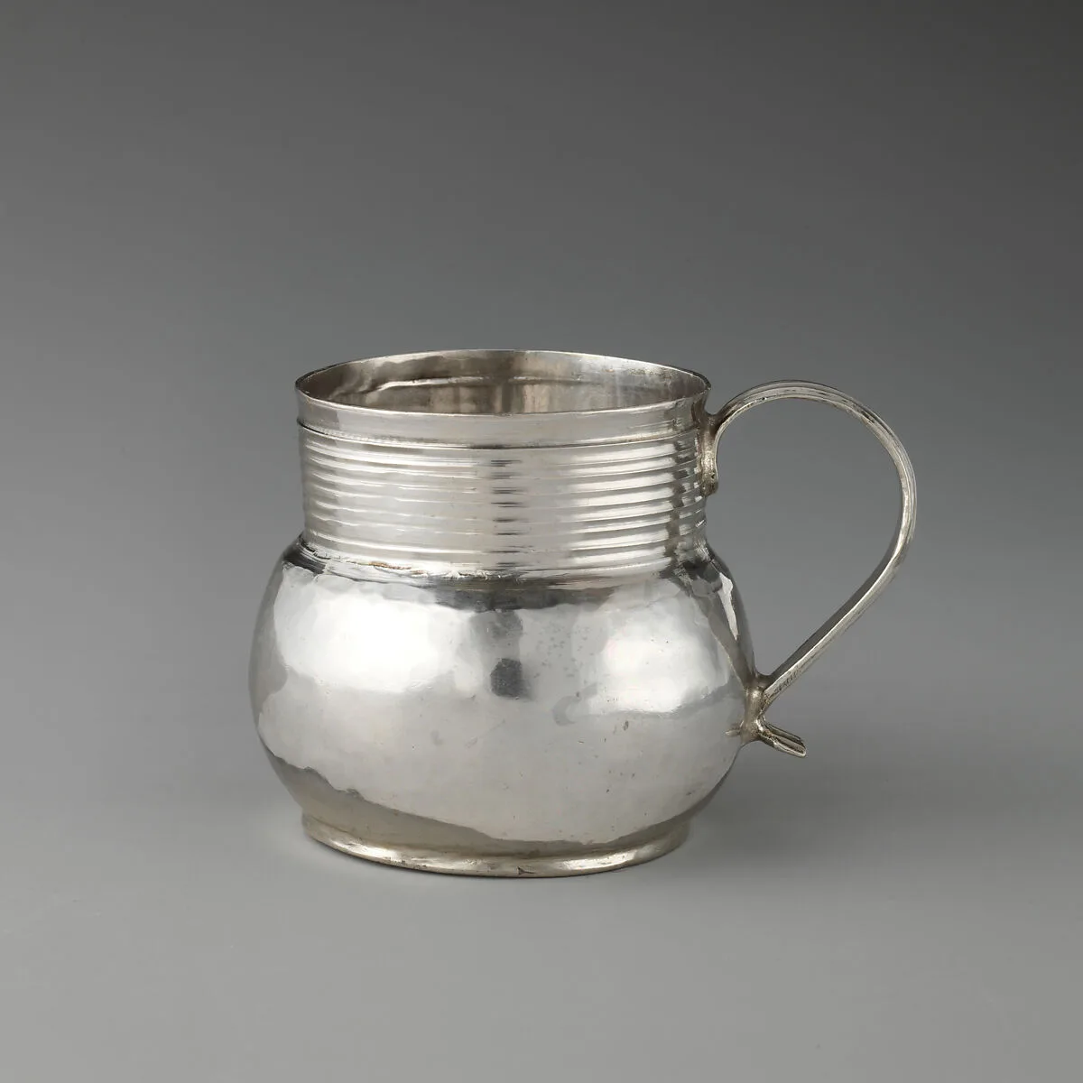 Miniature mug — B M