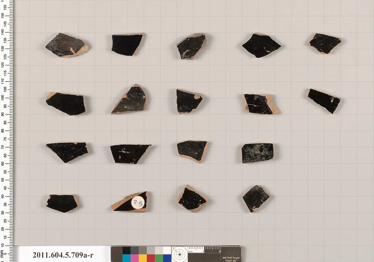 Terracotta fragments of kylikes (drinking cups) — Unknown
