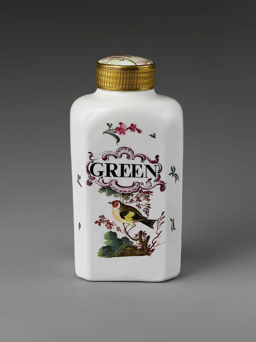 Tea Caddy — Michael Edkins