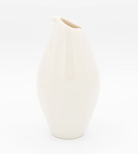 "Museum" Creamer