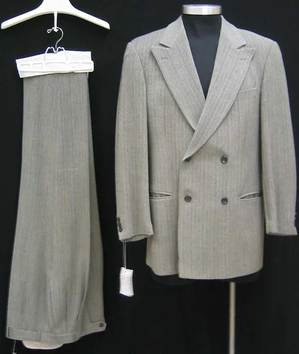 Suit