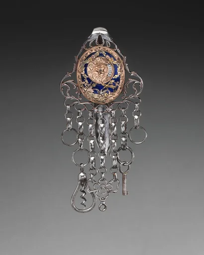 Chatelaine with calendar