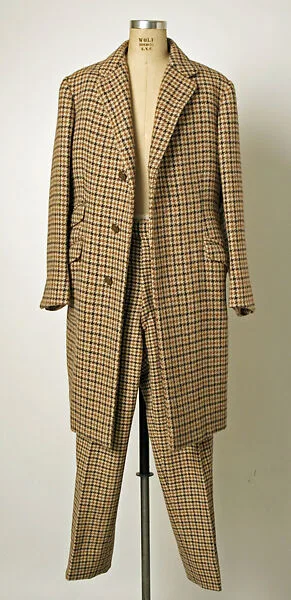 Suit — Unknown
