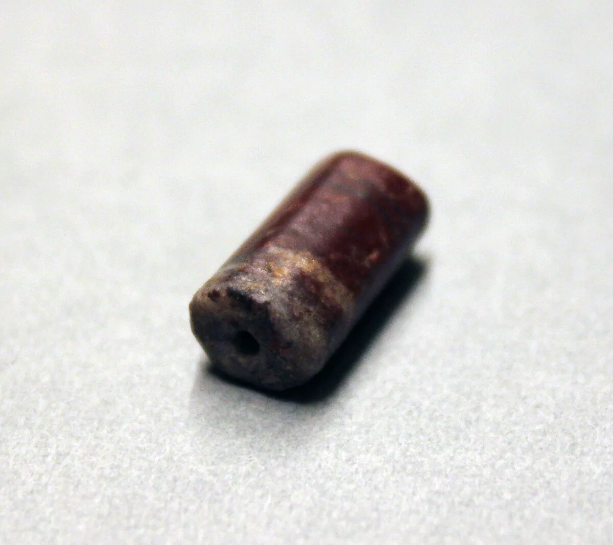 Bead — Unknown