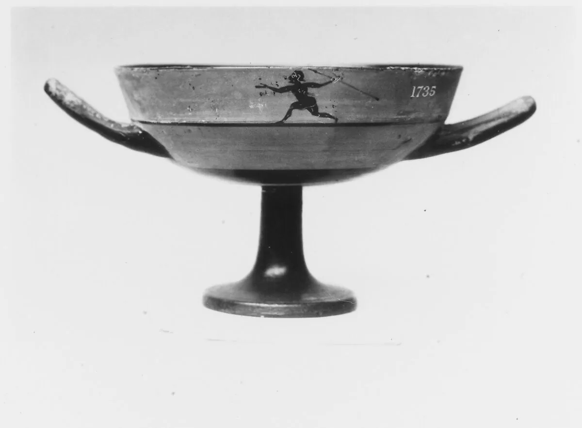Terracotta kylix: lip-cup (drinking cup) — Centaur Painter