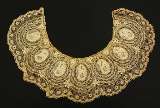 Collar