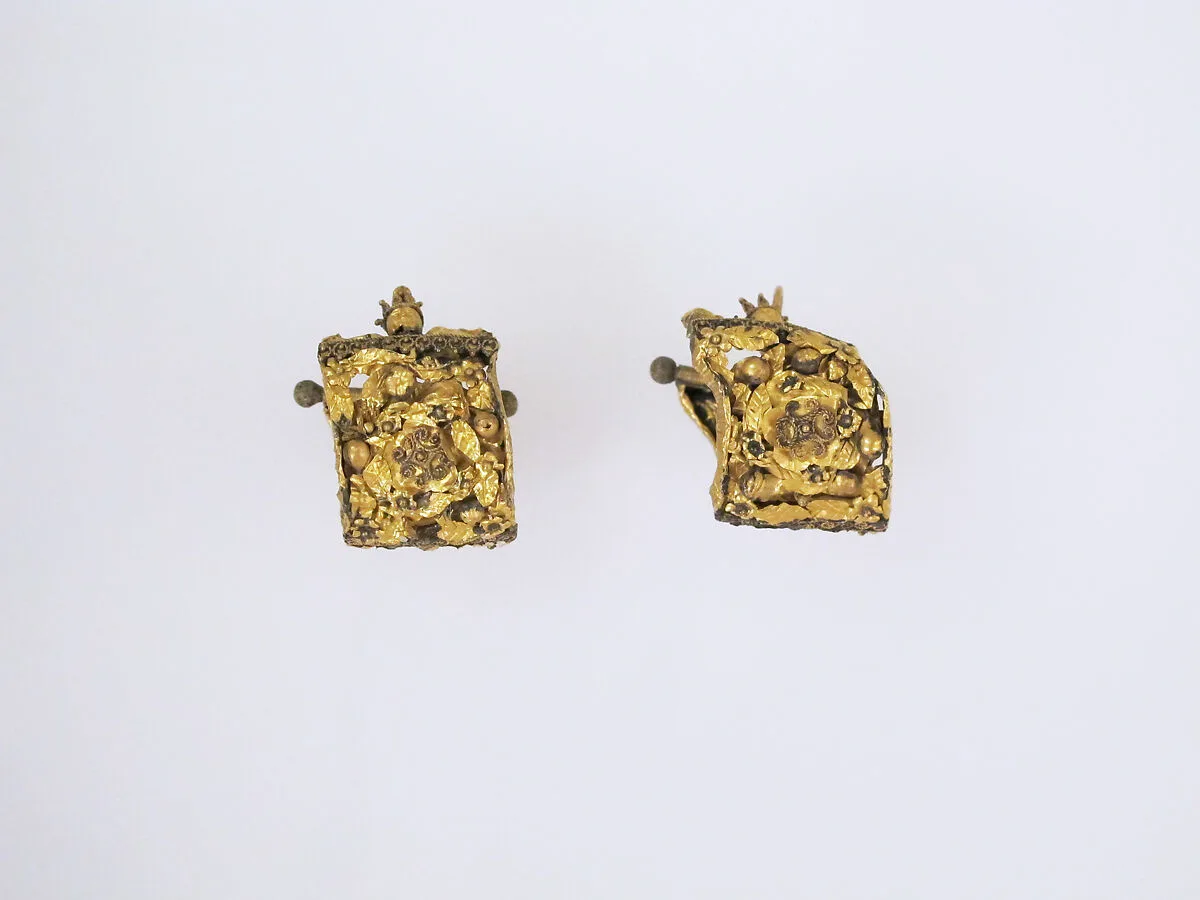 Earring, baule type — Unknown