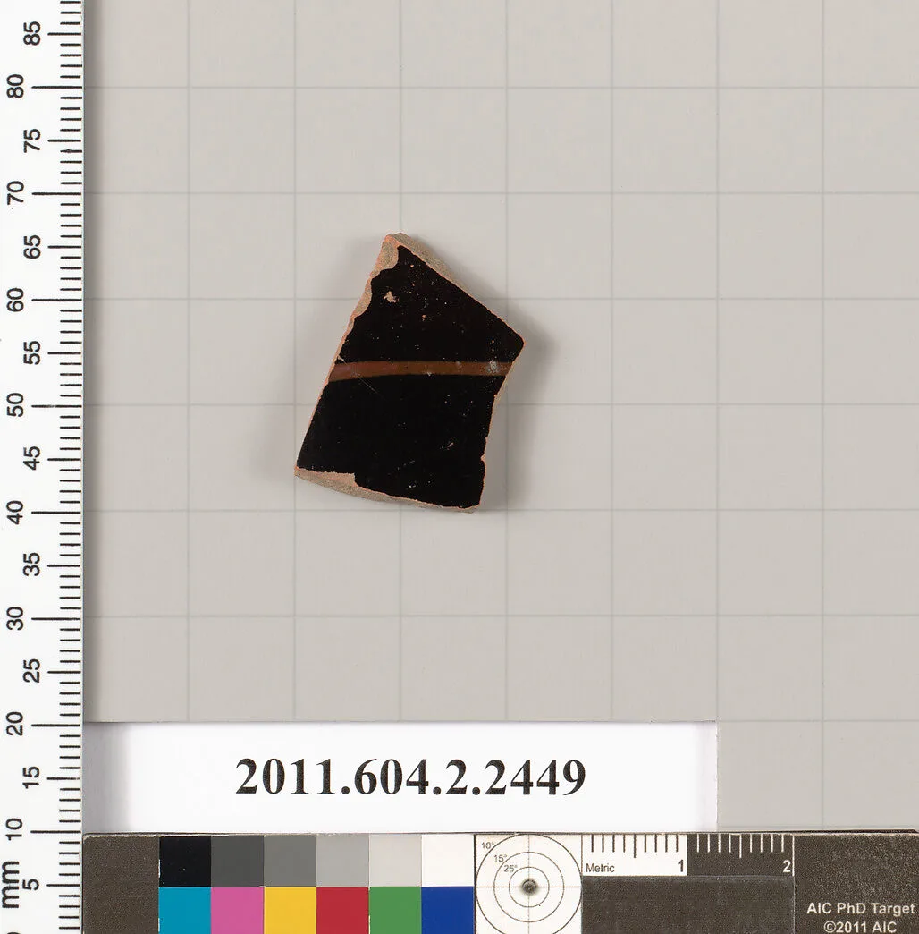 Terracotta fragment of a closed shape — Unknown