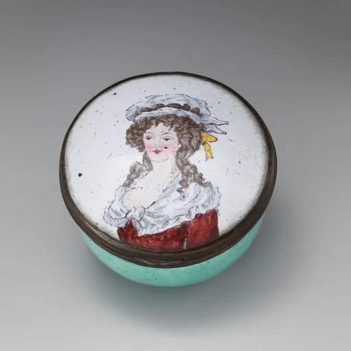 Snuffbox