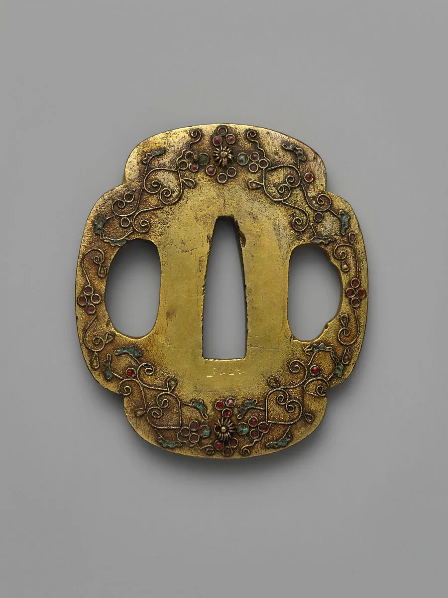 Sword Guard (<i>Tsuba</i>) With the Motif of Chrysanthemums and Arabesques (菊唐草に七宝図鐔) — Unknown