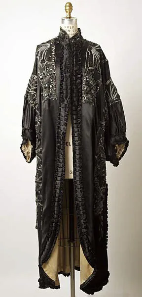 Evening wrap — Mme. Jeanne Paquin|House of Paquin