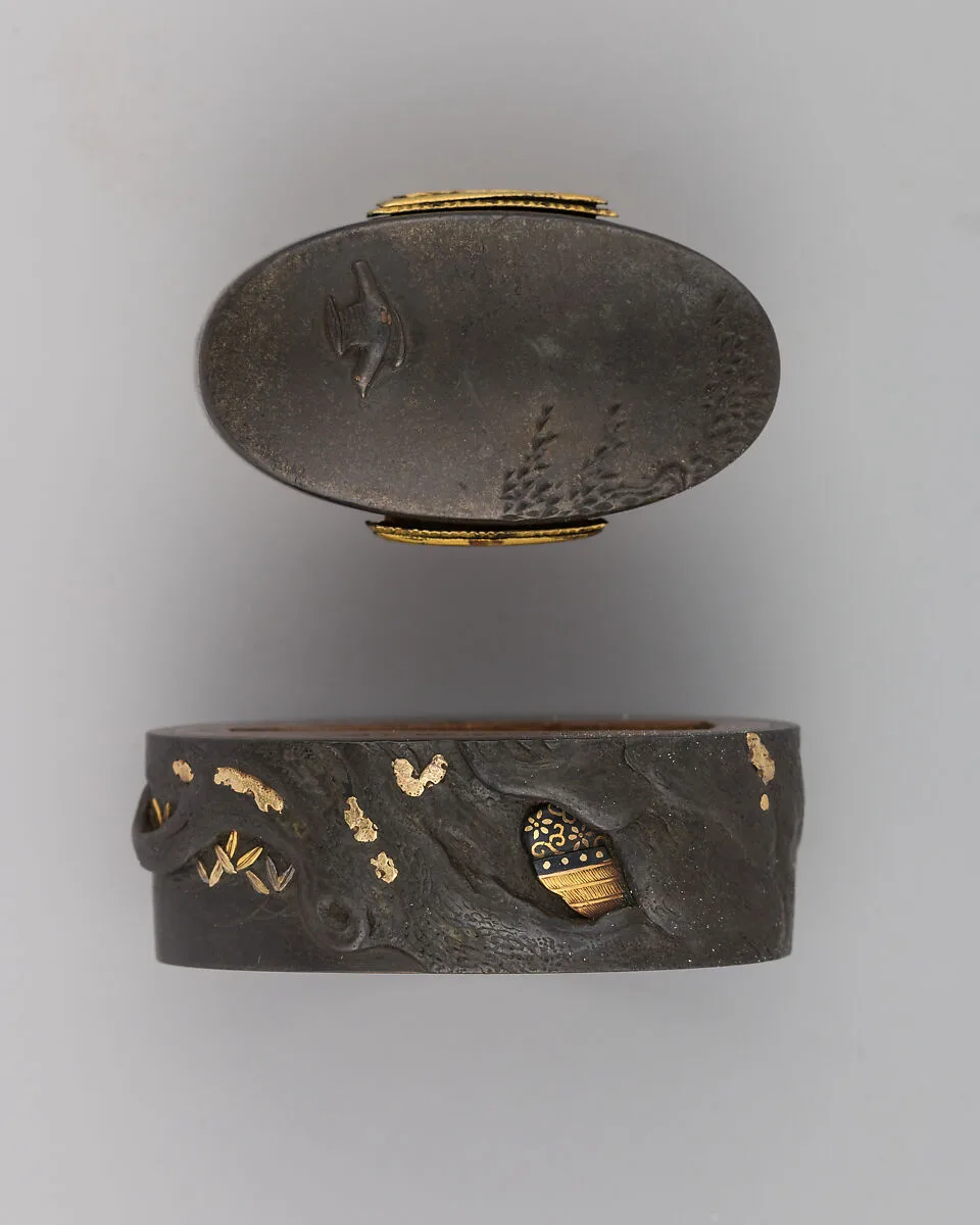 Sword-Hilt Collar and Pommel (Fuchigashira) — Unknown